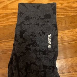 GYMSHARK camo shorts